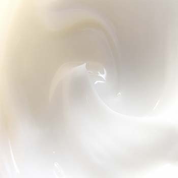 Pump for cream and paste