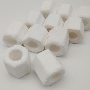 Pierścienie ceramiczne z biowłókniny