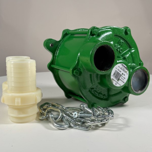 Field irrigation pump